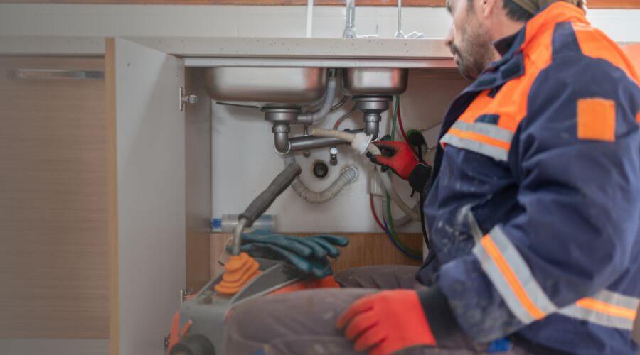 Commercial Slab Leak Plumbing in Neihart, MT